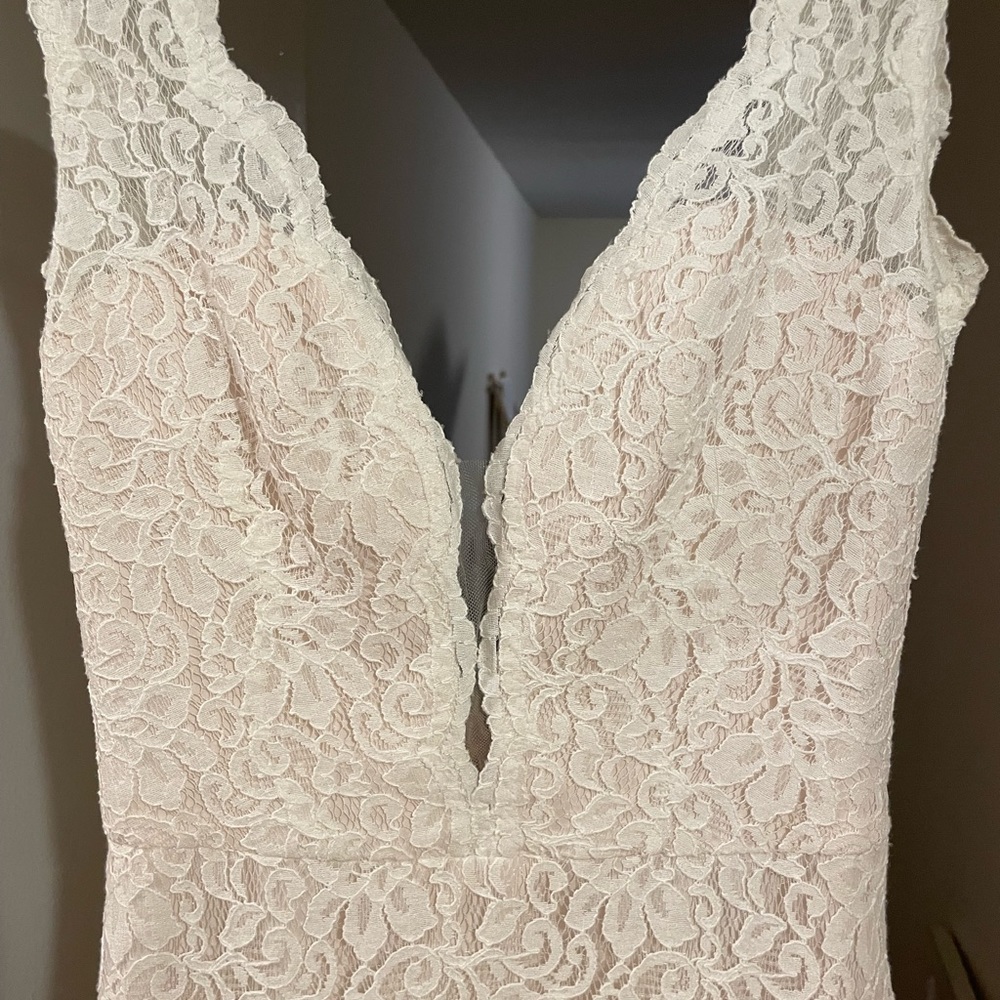 Mikaella Lace Wedding Dress - Picture 8 of 12